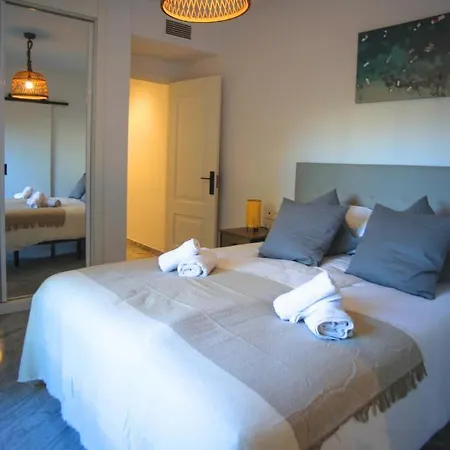 Walk To Puerto Banus, 2br, 2bth, Pool * Marbellac