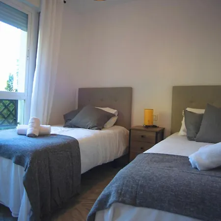 Walk To Puerto Banus, 2br, 2bth, Pool * Marbellac