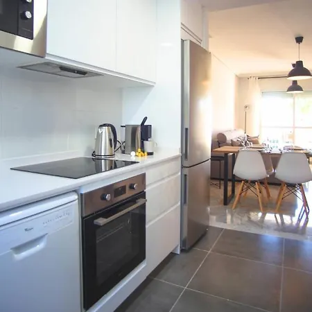 Appartement Walk To Puerto Banus, 2br, 2bth, Pool *