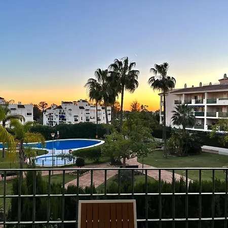 Appartement Walk To Puerto Banus, 2br, 2bth, Pool *