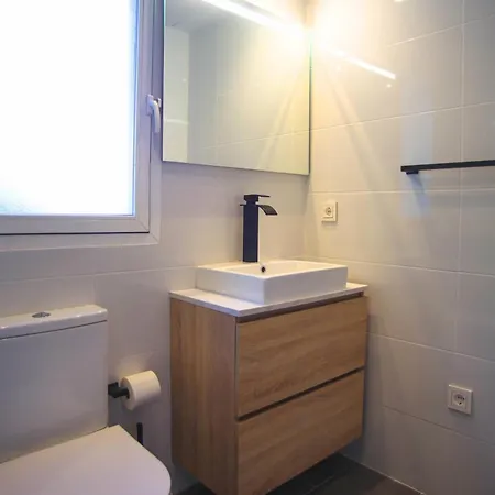 Walk To Puerto Banus, 2br, 2bth, Pool *