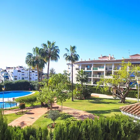 Appartement Walk To Puerto Banus, 2br, 2bth, Pool *